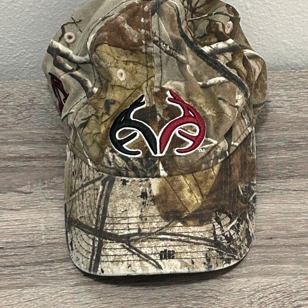 The Game South Carolina Gamecocks Realtree Camo Men's Hat One Size Multicolor